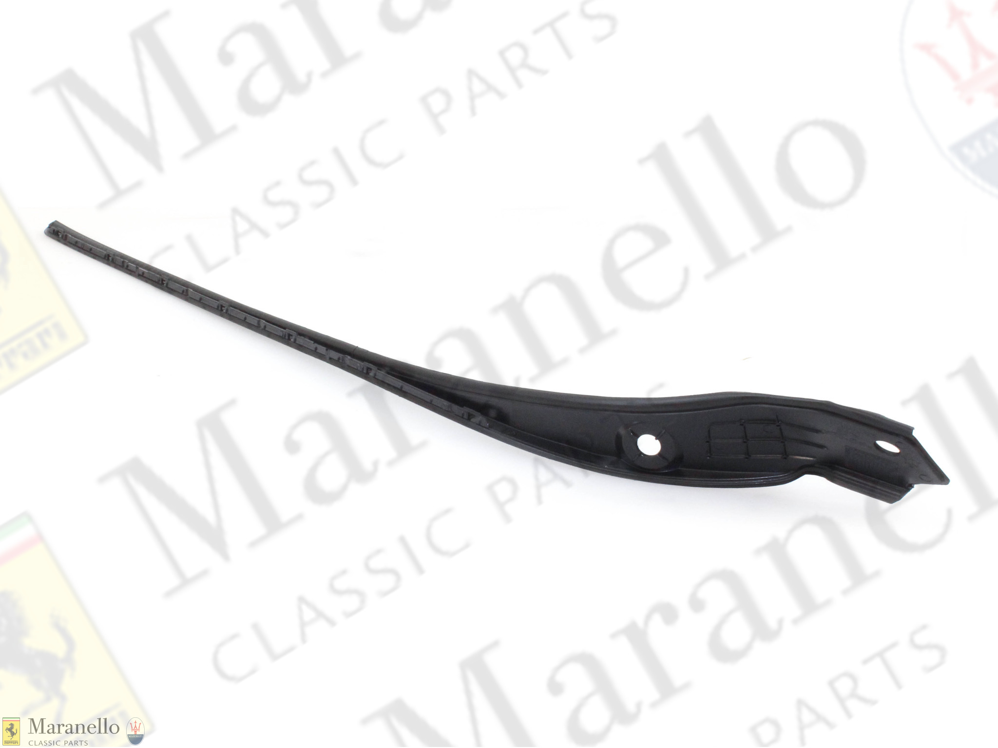 Maserati part 670065950 - LH Moulding | Maranello Classic Parts