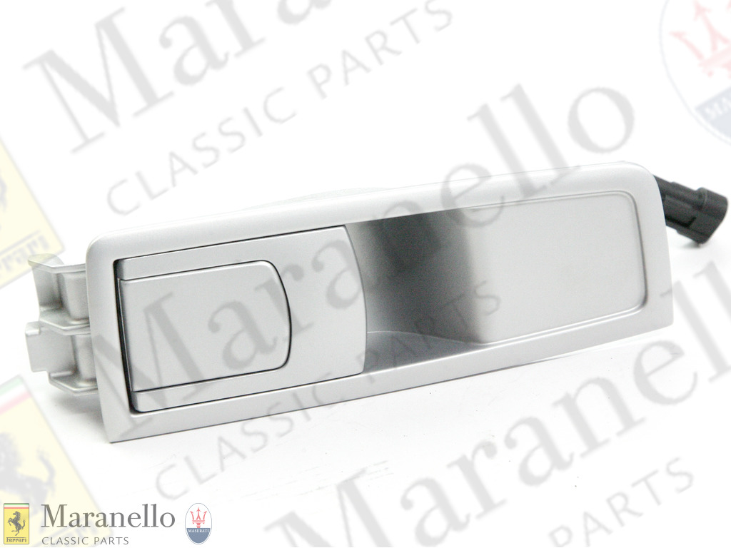 RH Interior Door Handle LHD