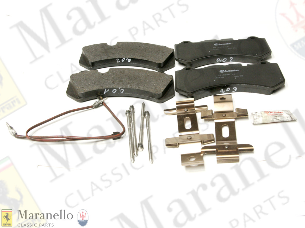 Front Brake Pad Set