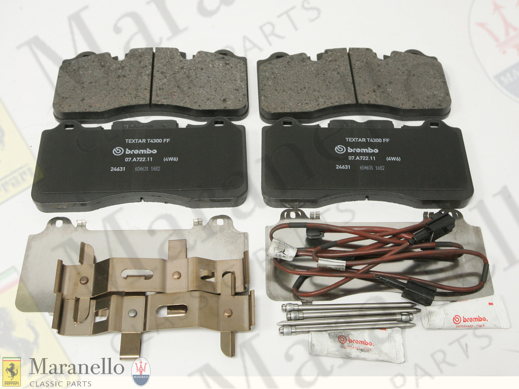 Front Brake Pad Set