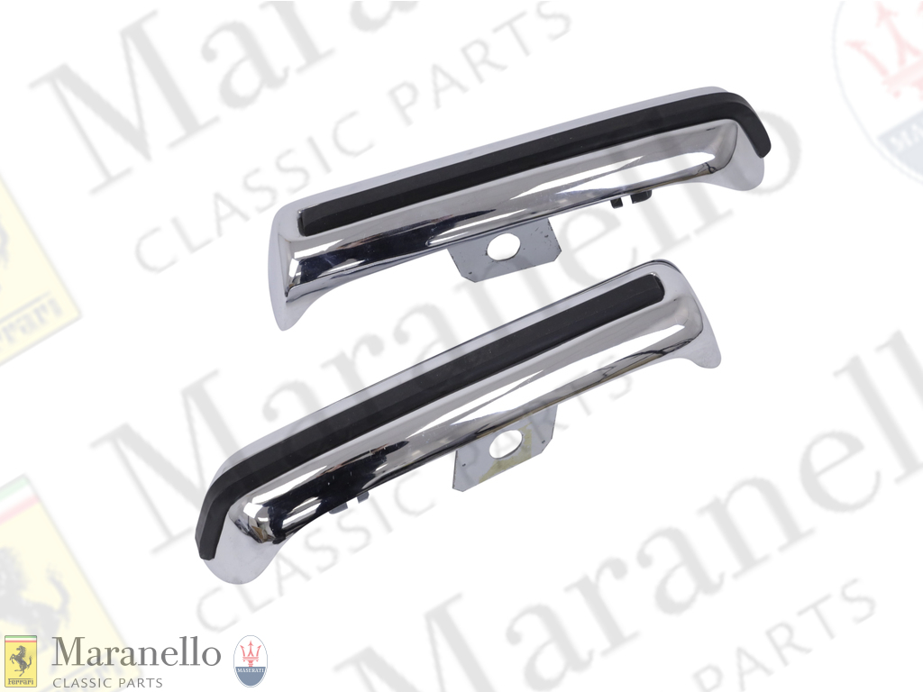 Rear Quarter Bumper Set